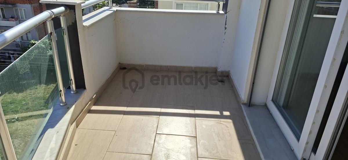 Postacılar Mahallesınde Bakımlı 3+1 Kıralık Daıre - 33