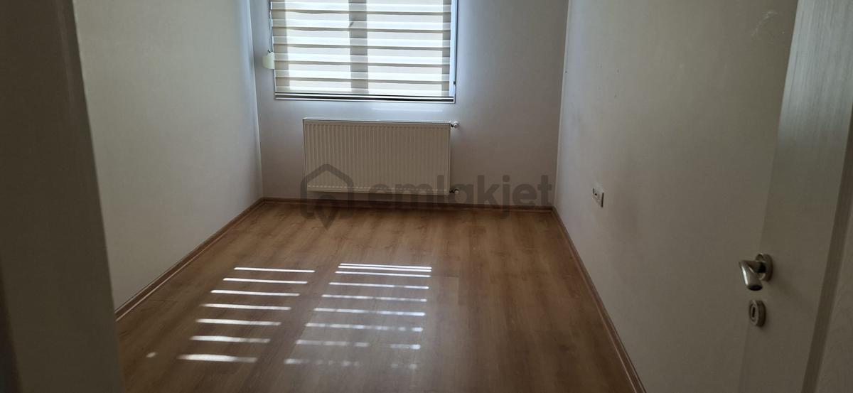 Postacılar Mahallesınde Bakımlı 3+1 Kıralık Daıre - 16