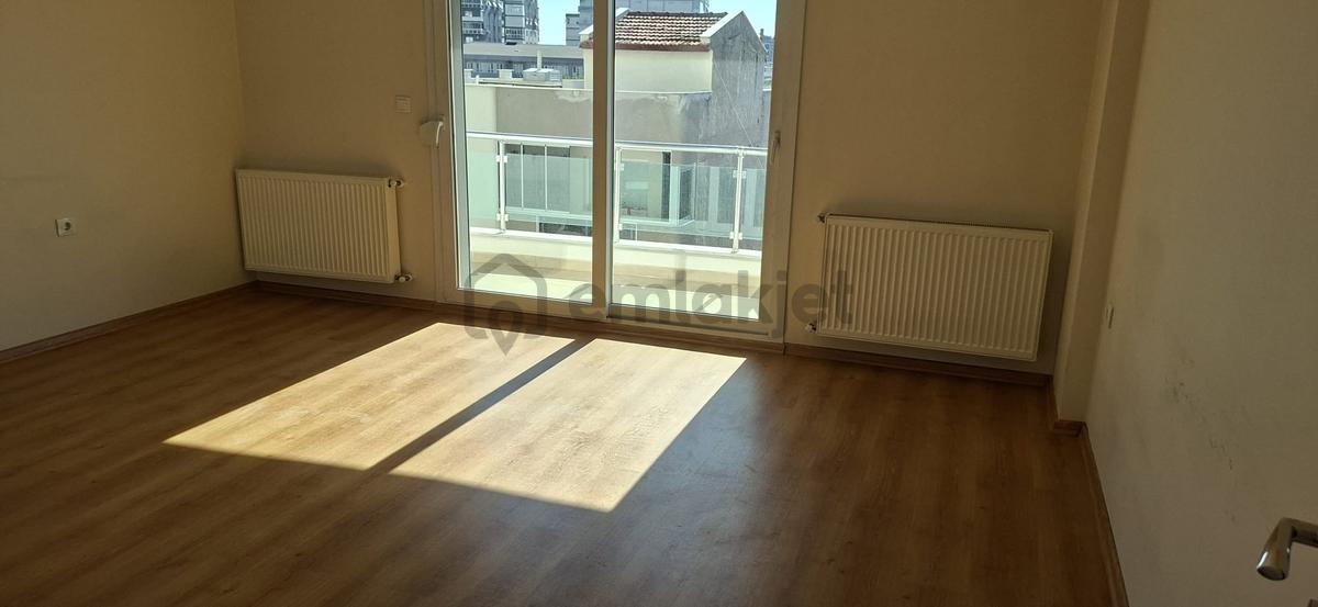 Postacılar Mahallesınde Bakımlı 3+1 Kıralık Daıre - 12