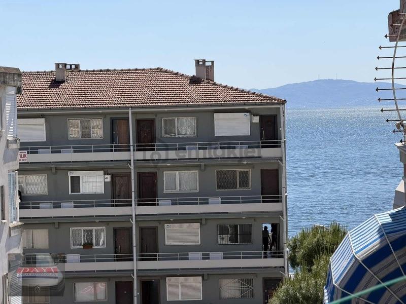 Dayı Emlaktan 7 Yıllık Binada Deniz Görür Satılık Daire - 13