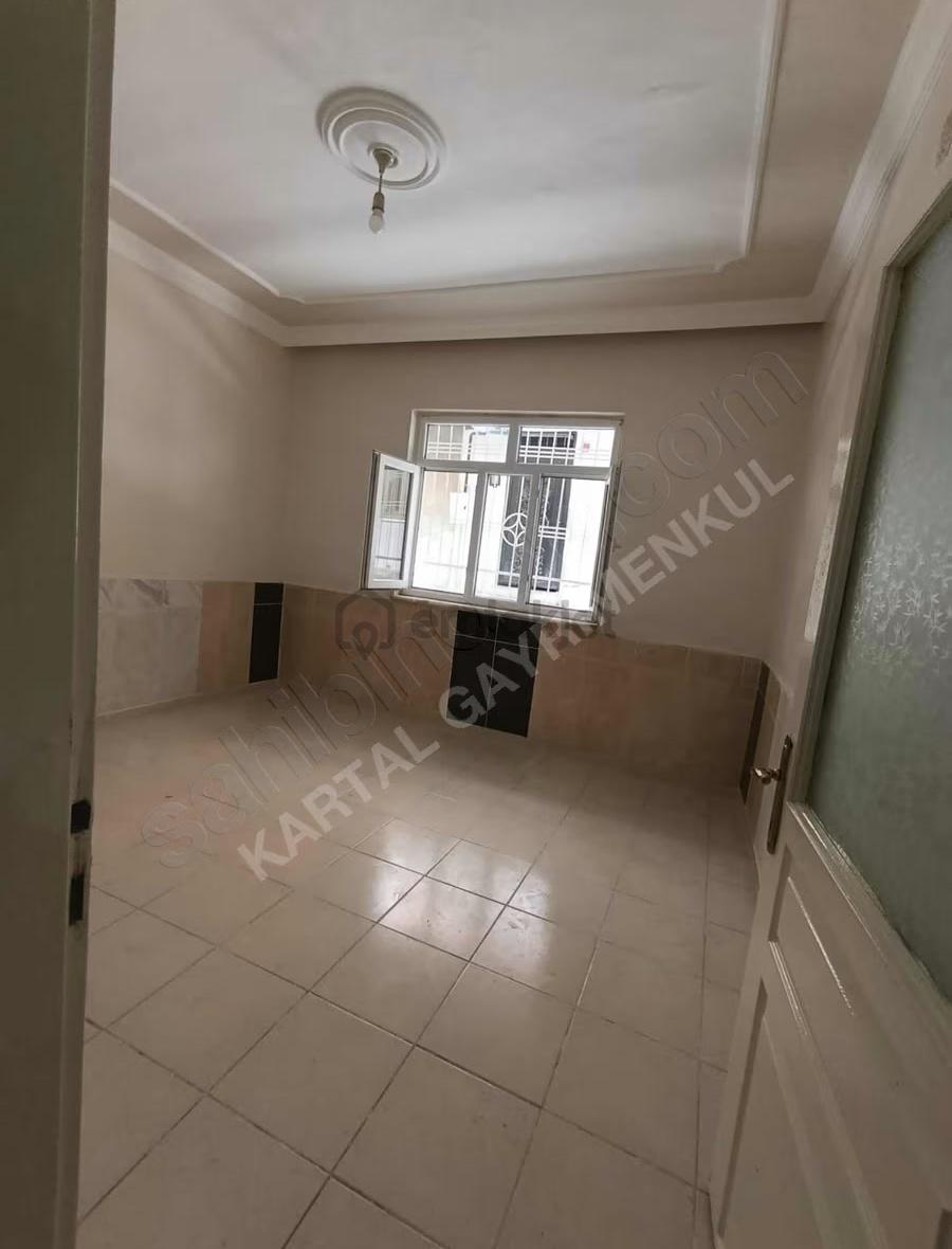 Emek Caddesi Civarı Satılık 2+1 Yüksek Giriş Kat Daire - 17