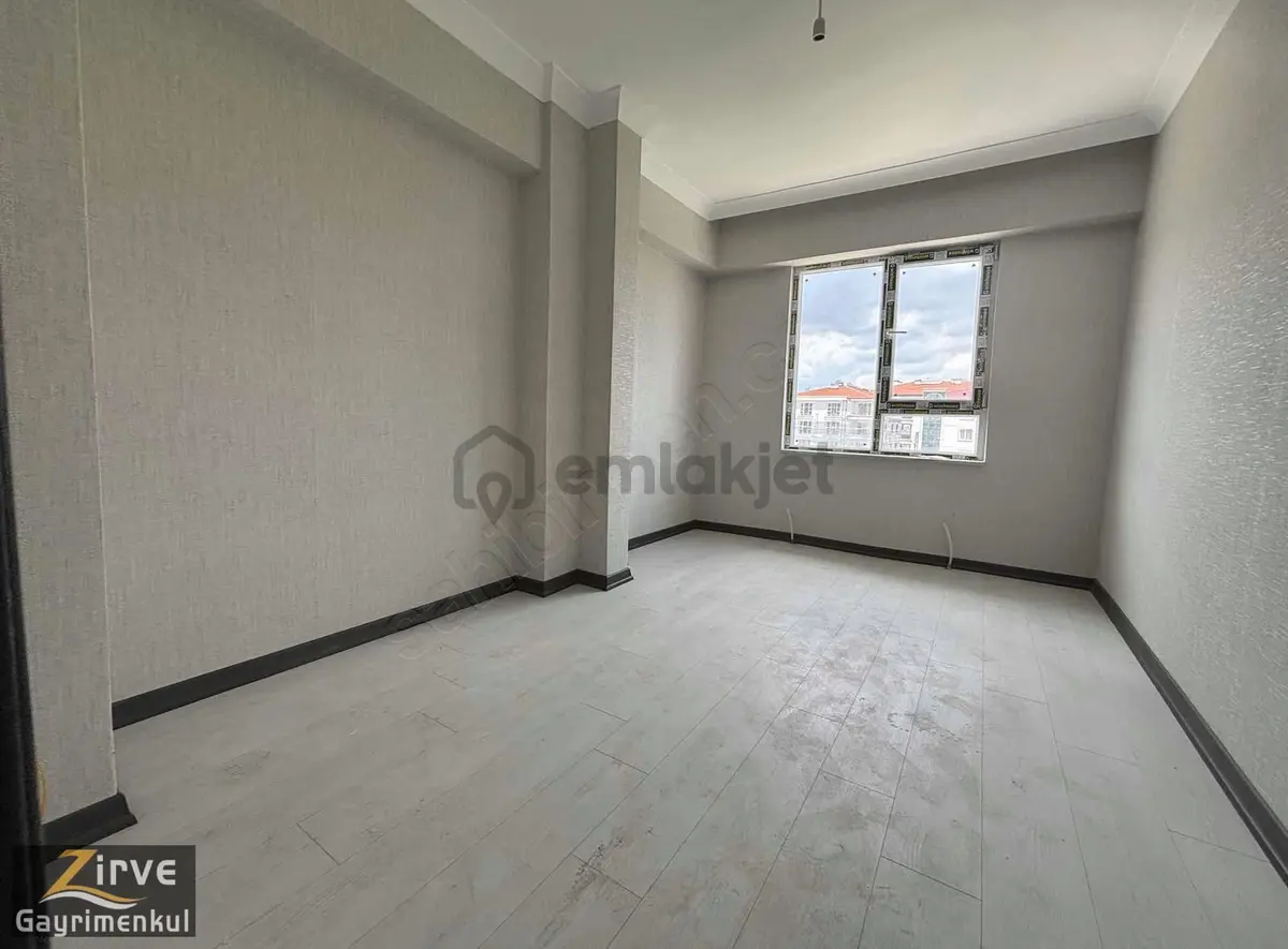 Zirveden Yıldırımda Köşebaşı 3+1 Lüx Satılık Daire - 24