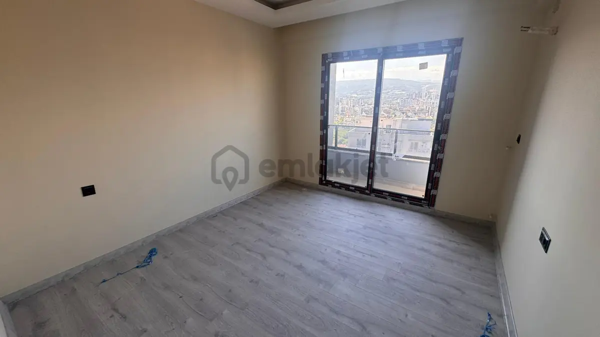 Erdemli Merkezde Satılık 1+1 Daire - 17