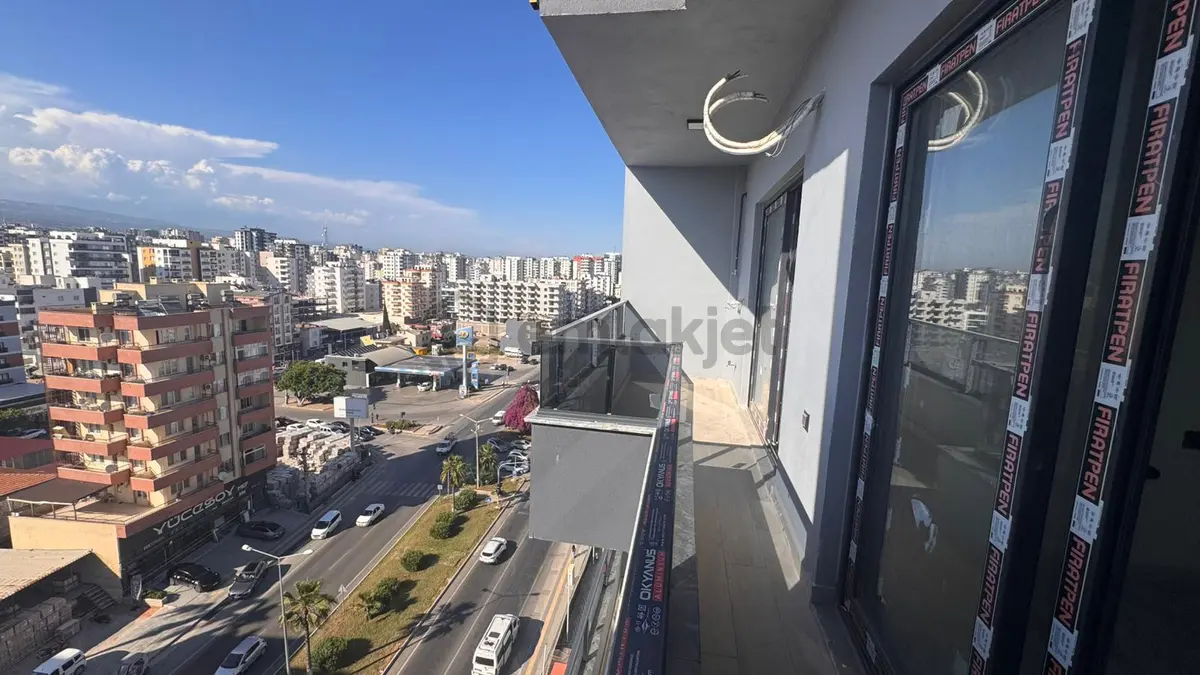 Erdemli Merkezde Satılık 1+1 Daire - 8