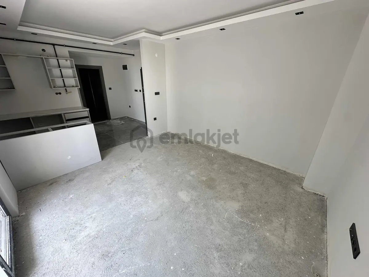 Karadeniz Emlak'tan Lüks 1+1 Satılık Daire - 2