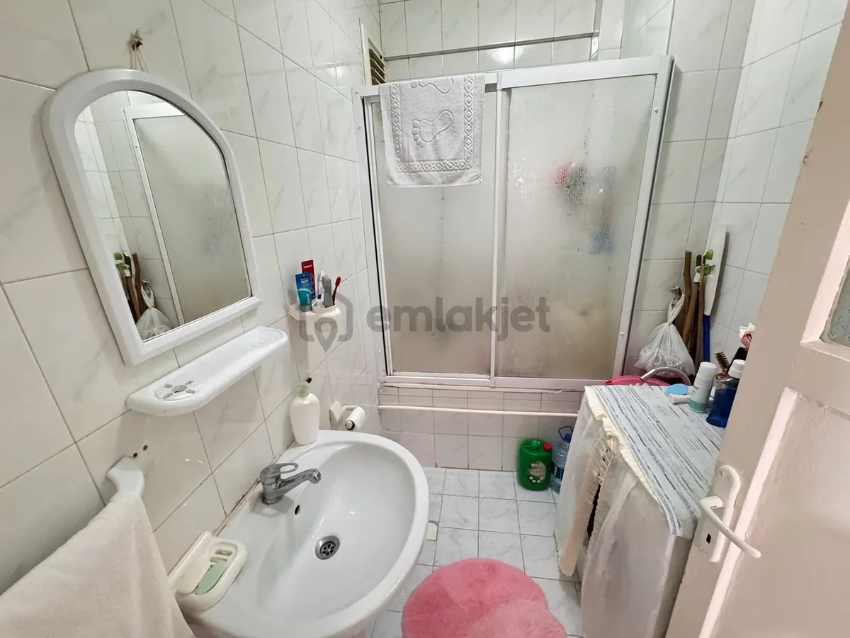 Başokur'dan Çamlık Caddesi Yakın 2+1 Daire - 16