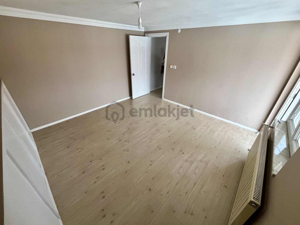 Akçay'da Satılık Denize Yürüme Mesafesi 5+1 Kat Dubleksi Daire - 4
