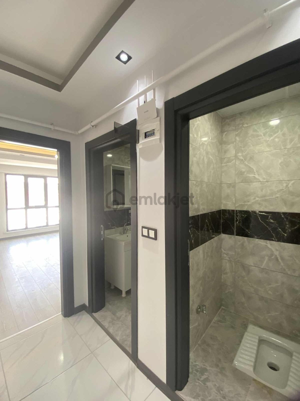 Kapaklı Erbay Caddesi 2+1 - 10