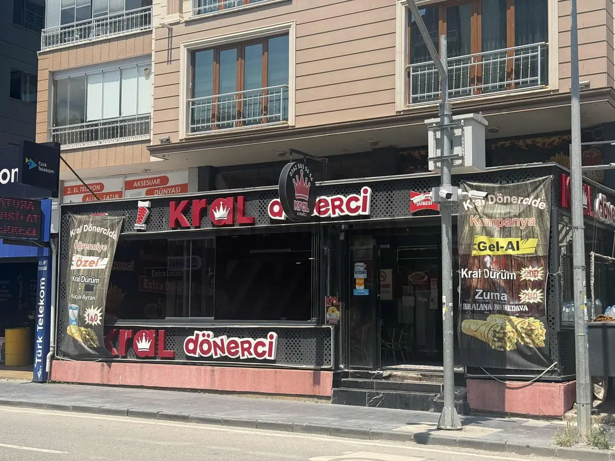 Atakent'in Kalbinde Devren Kiralık Döner Salonu - 8