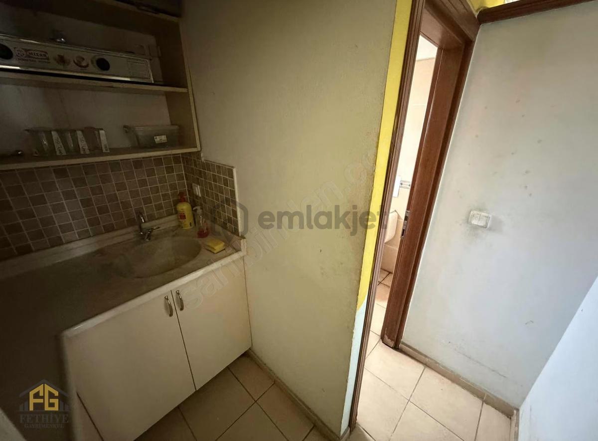 Hisarönünde Cadde Üzeri 70 M² Satılık Dükkan - 12