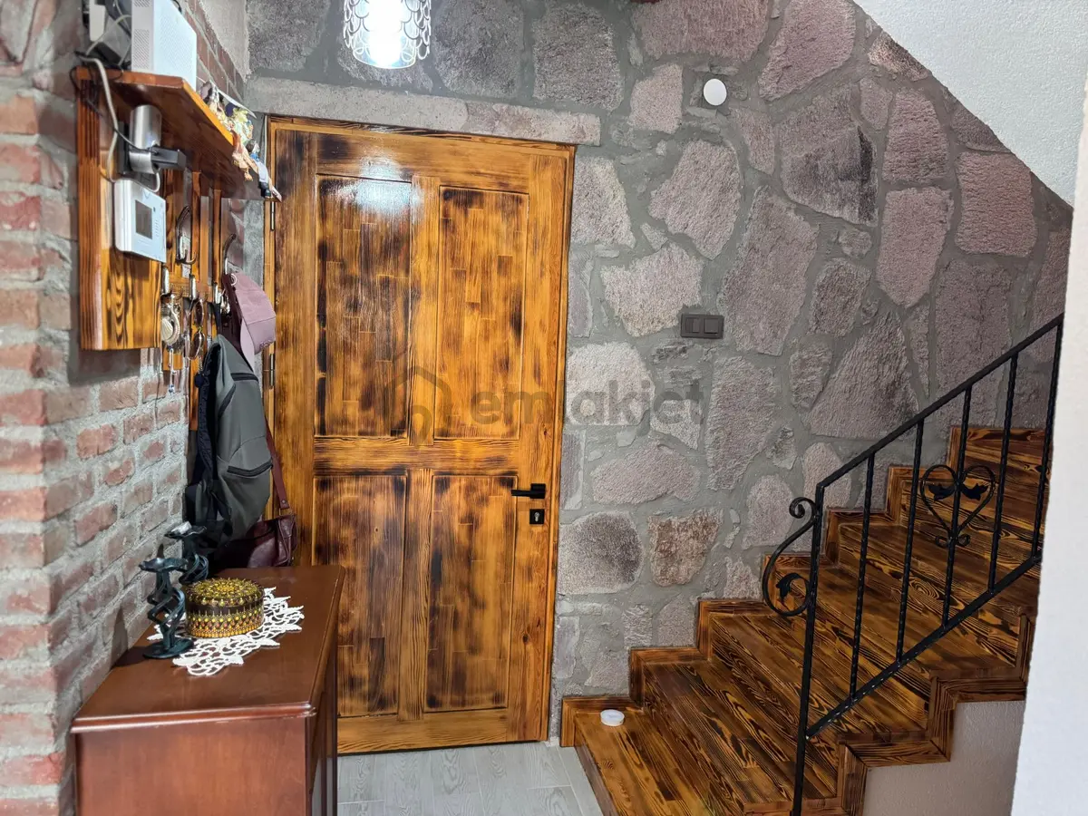 Deniz Manzaralı Havuzlu 4+1 Lüks Müstakil Taş Villa - 11