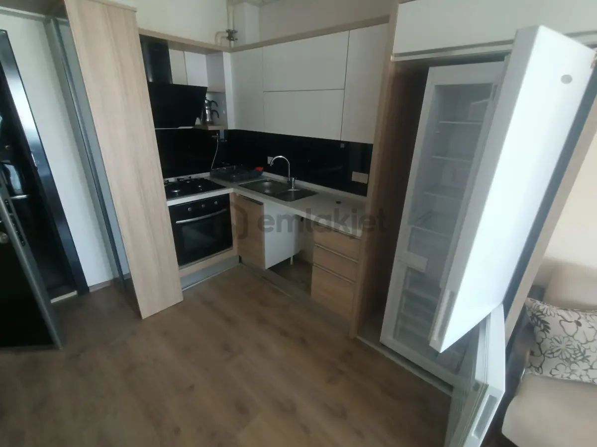 Merkezi Konumda Full Eşyalı Bakımlı Doğalgazlı 2+1 Daire - 6
