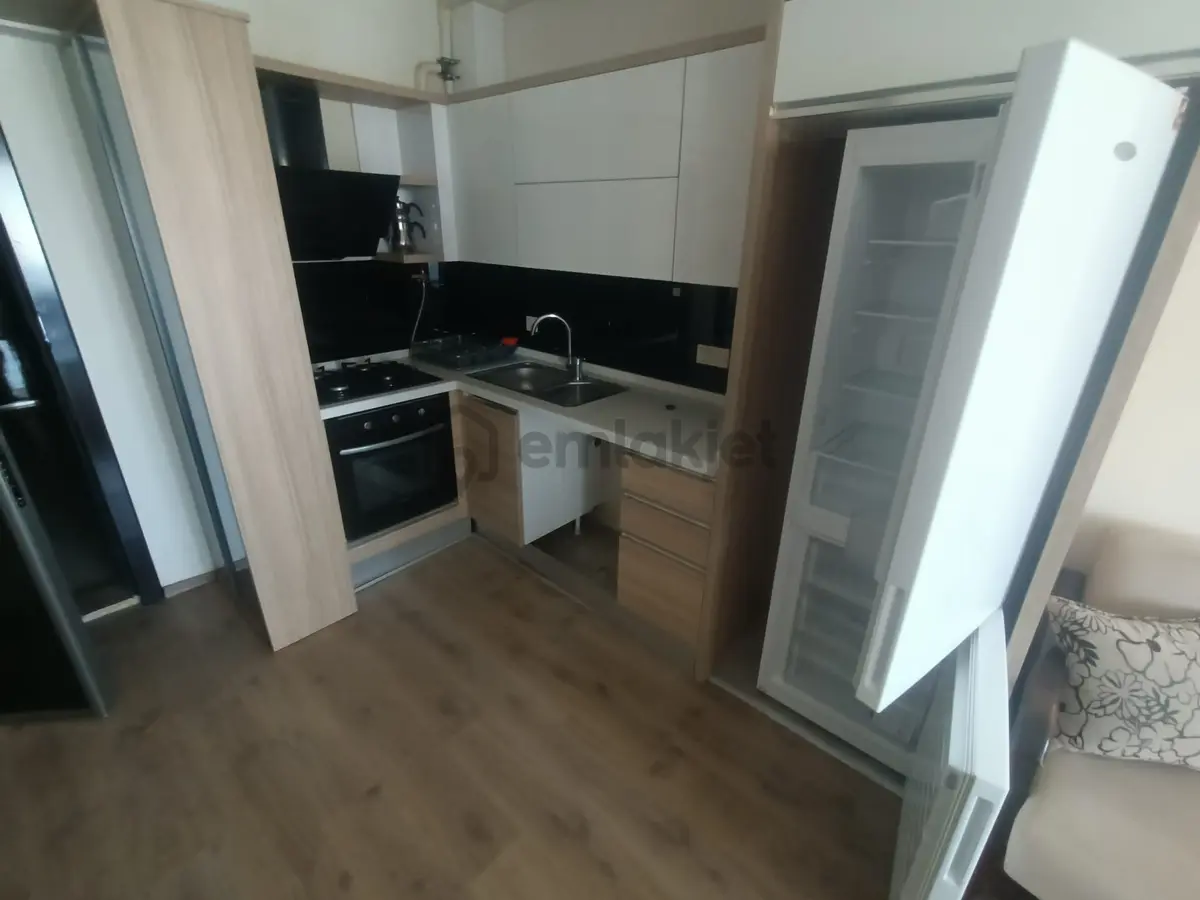 Merkezi Konumda Full Eşyalı Bakımlı Doğalgazlı 2+1 Daire - 4
