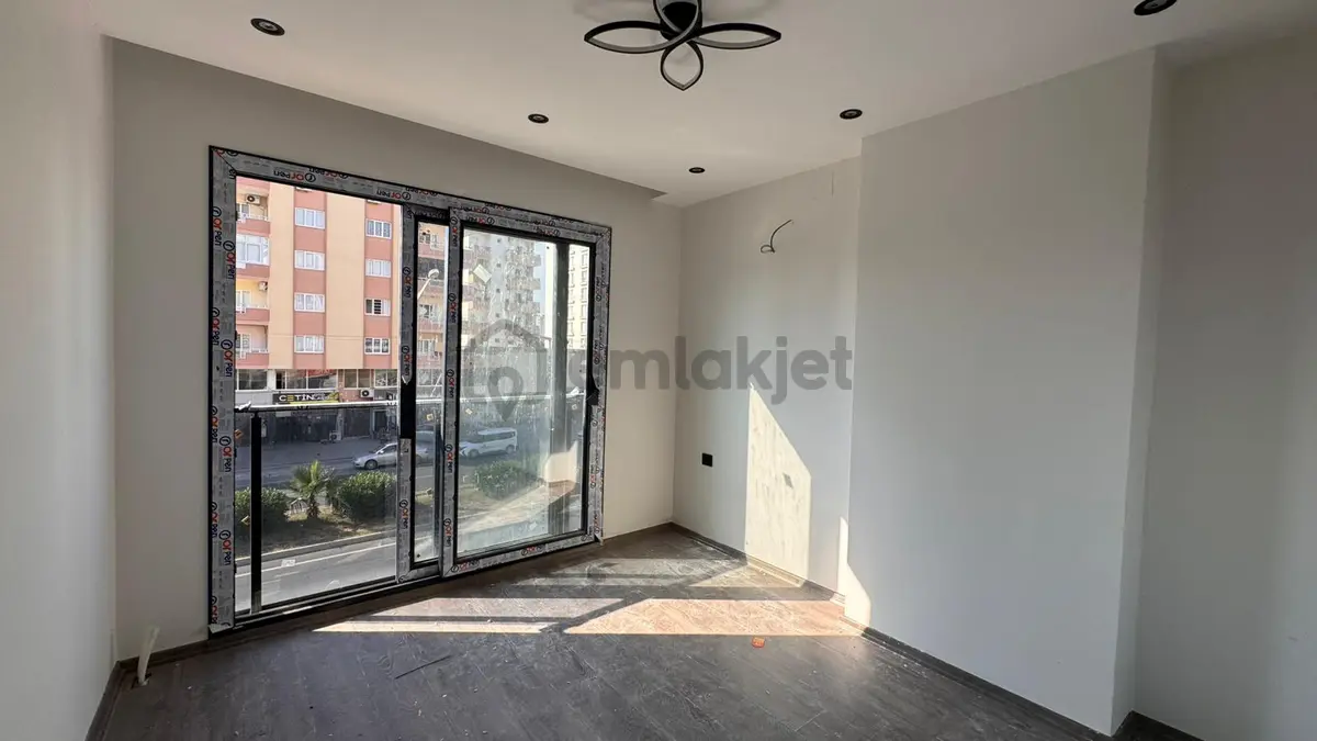 Erdemli Merkezde Satılık 2+1 Daire - 5