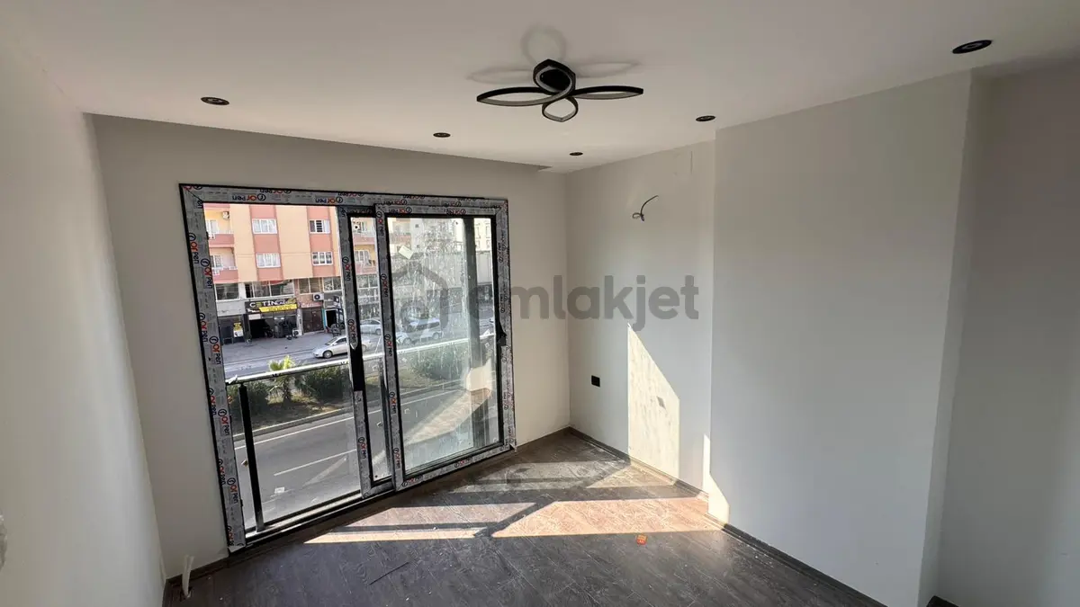 Erdemli Merkezde Satılık 2+1 Daire - 6