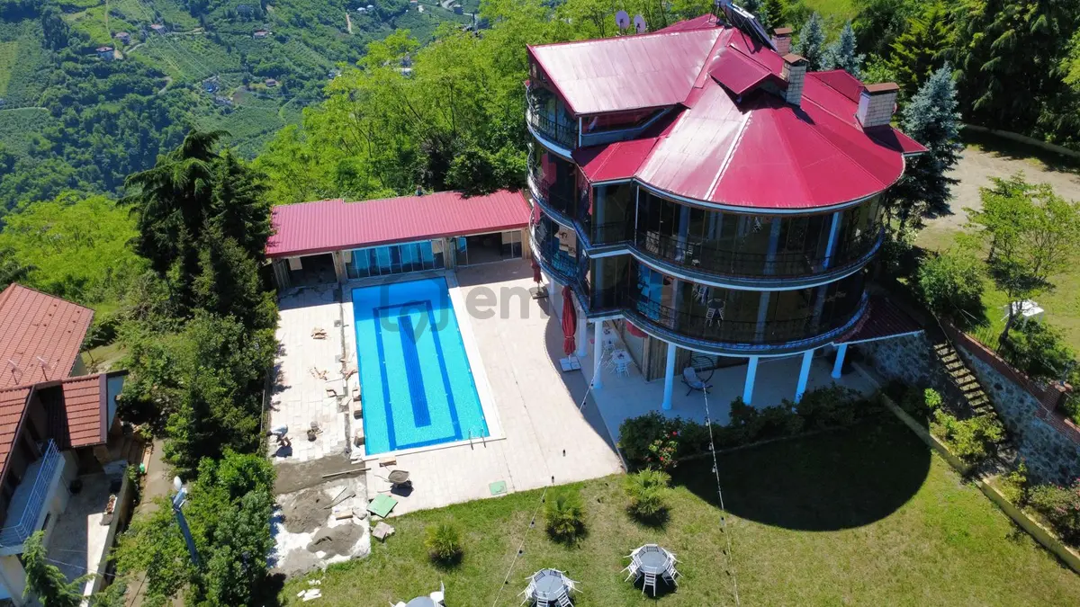 Trabzon'da Satılık Havuzlu Villa - 34