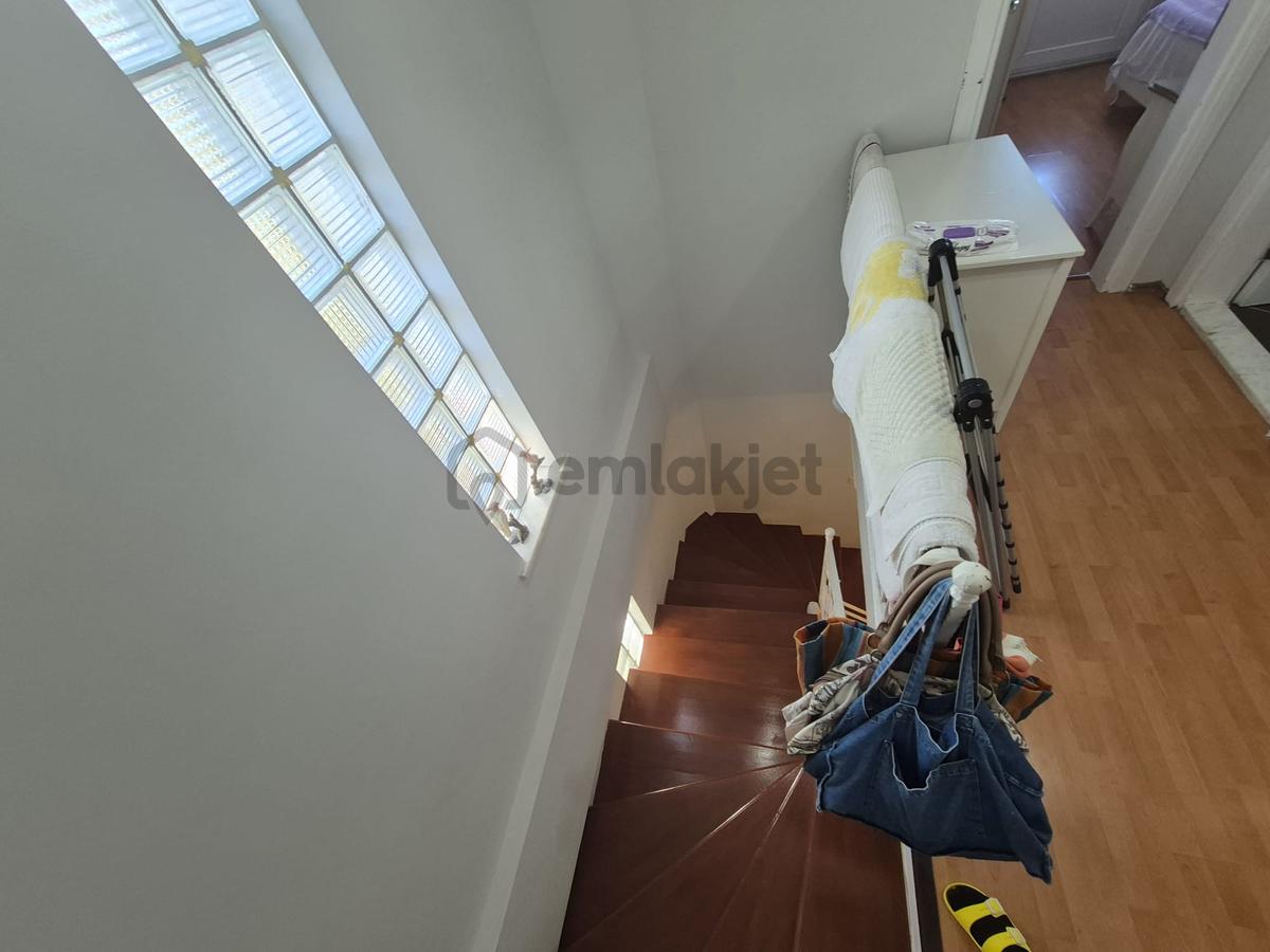 Güre'de Havuzlu Site İçinde Satılık Tek Müstakil Full Eşyalı Villa - 26