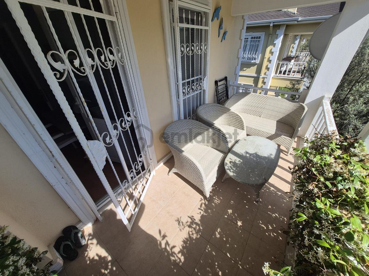 Güre'de Havuzlu Site İçinde Satılık Tek Müstakil Full Eşyalı Villa - 31
