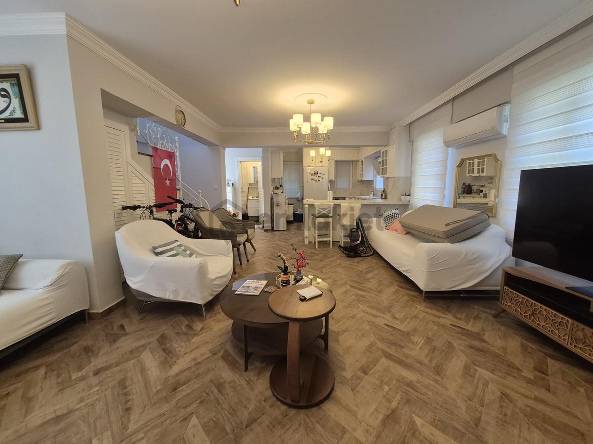 Güre'de Havuzlu Site İçinde Satılık Tek Müstakil Full Eşyalı Villa - 6
