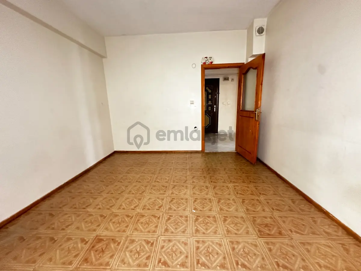 Pendik Güzelyalı Mahahallesinde Satılık Ara Kat 3+1 Daire - 7