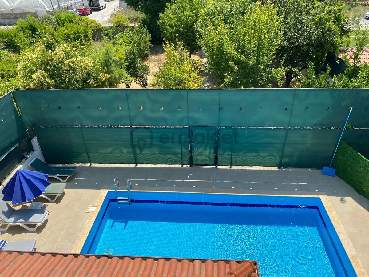 Dalaman Karaçalı Da Müstakil 4+1 Satılık Triplex - 2