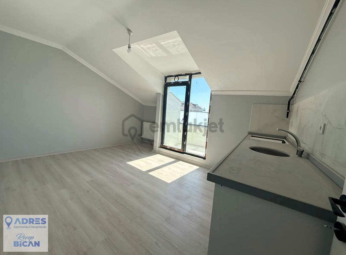 Kağıthane Nurtepe'de Sıfır, 4+1 Dubleks Daire (160m²) - 33