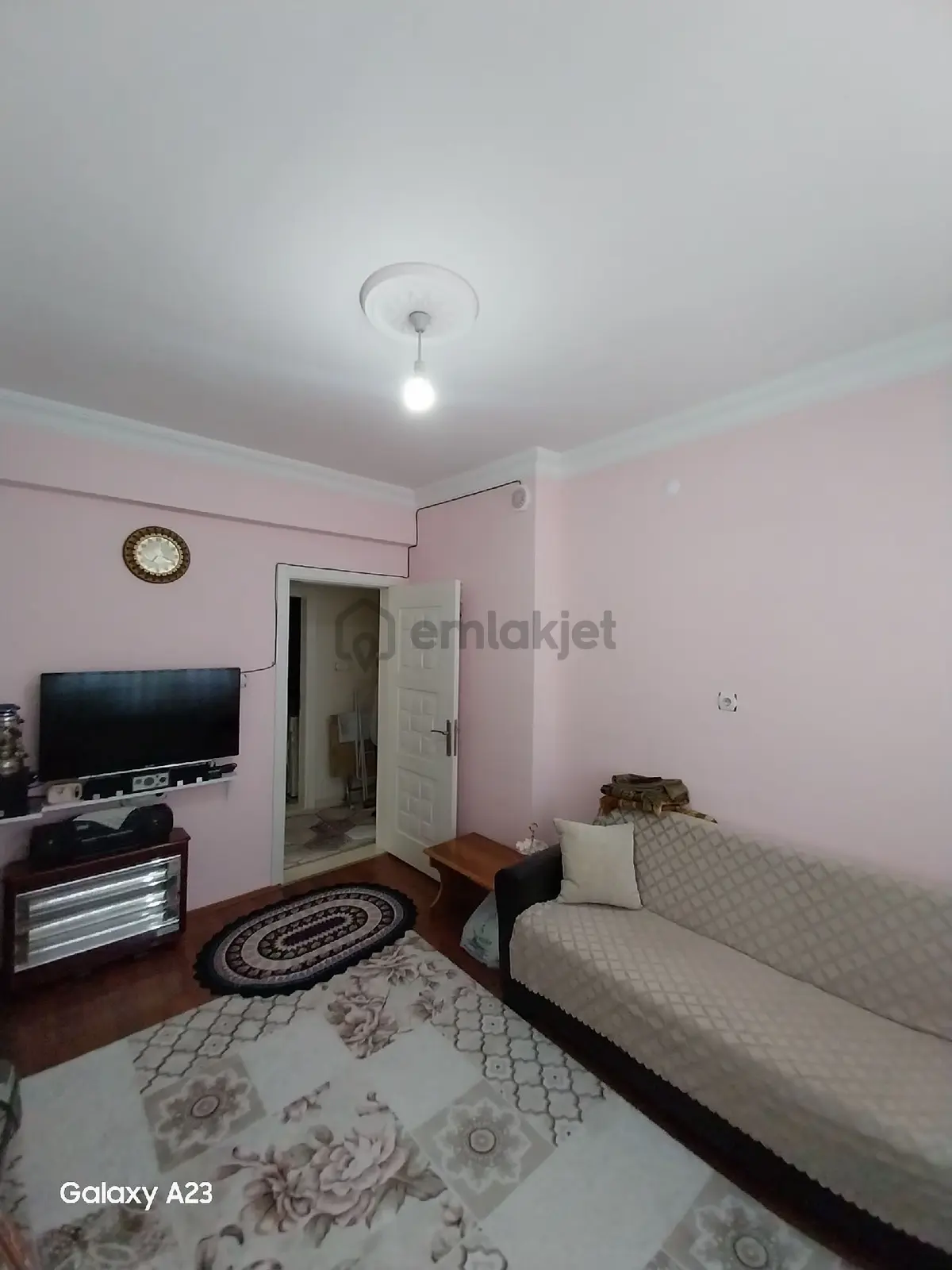 Karaaslanda Satlık 3+1 155 M2 Geniş - 12