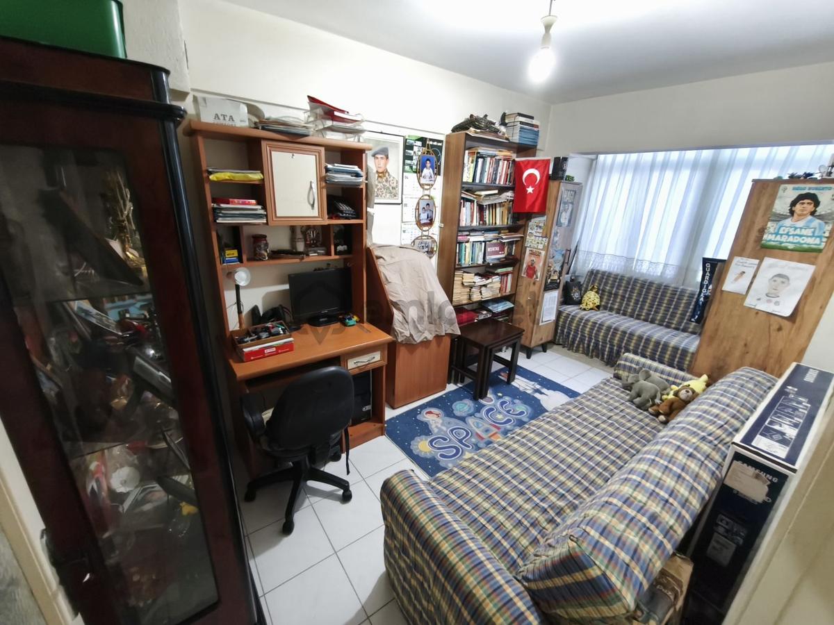 Yeşilyurt Reis Mahallesinde 3+1 Arakat Çift Cephe Otoparklı - 20