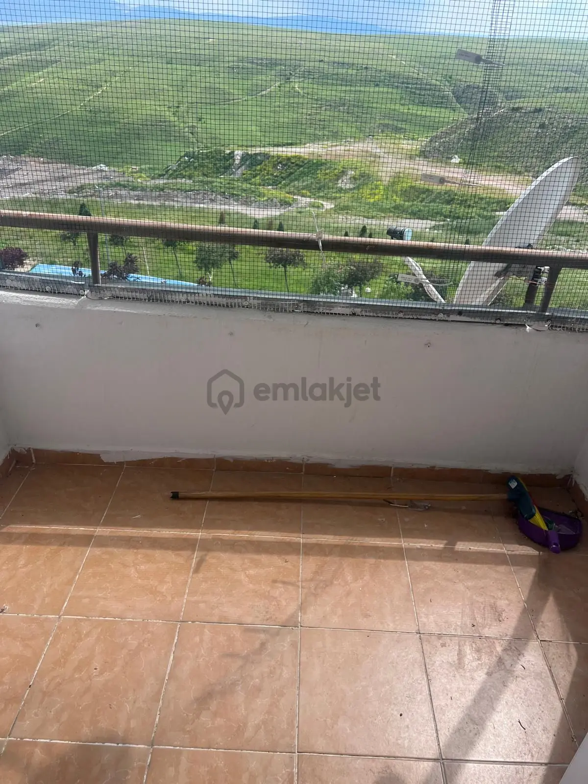 Arkadaş Emlaktan Akkent Tokide 1+1 Satılık Daire - 11