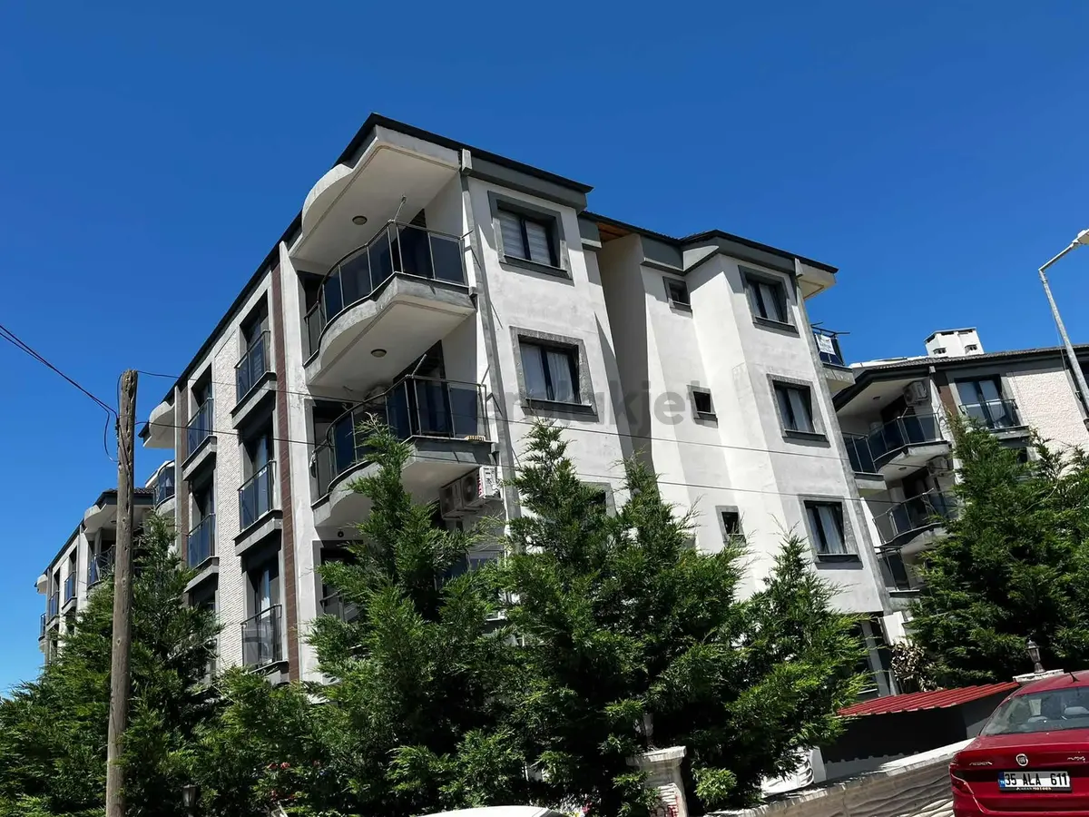 Davıtlar Merkezde Havuzlu Sitede Yeni Nesil Satılık 1+1 - 8