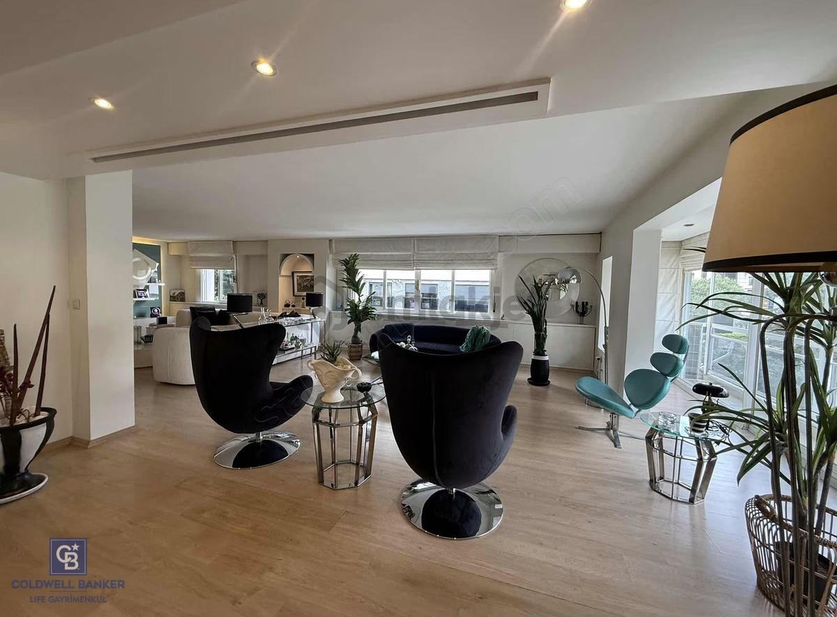 Bostanlı'nın Kalbinde 4+1 250 M2 Satılık Daire - 31