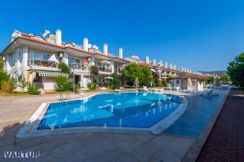 Sunset Beach Club'da Satılık Zemin 2+1 - 17