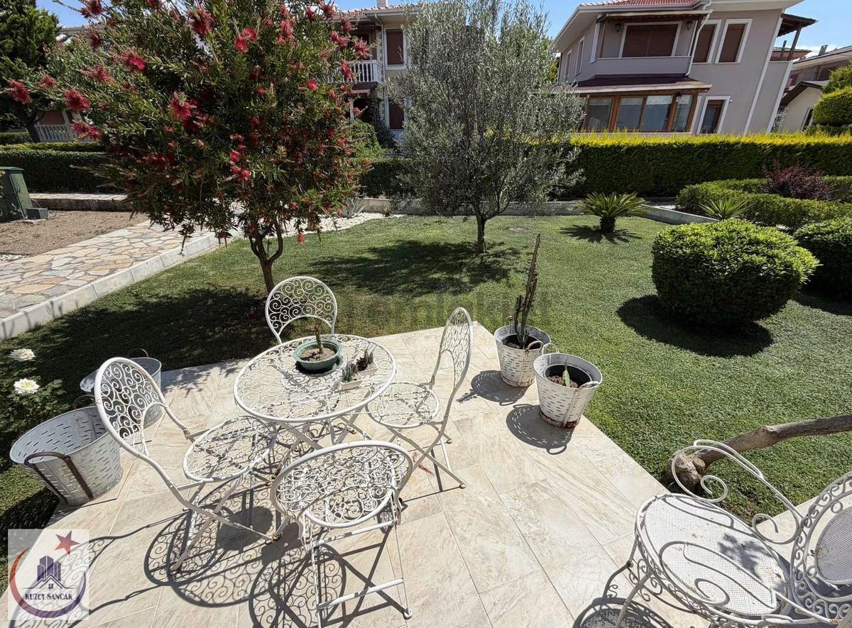 Kuzey Sancak'tan Satılık Villa - 13