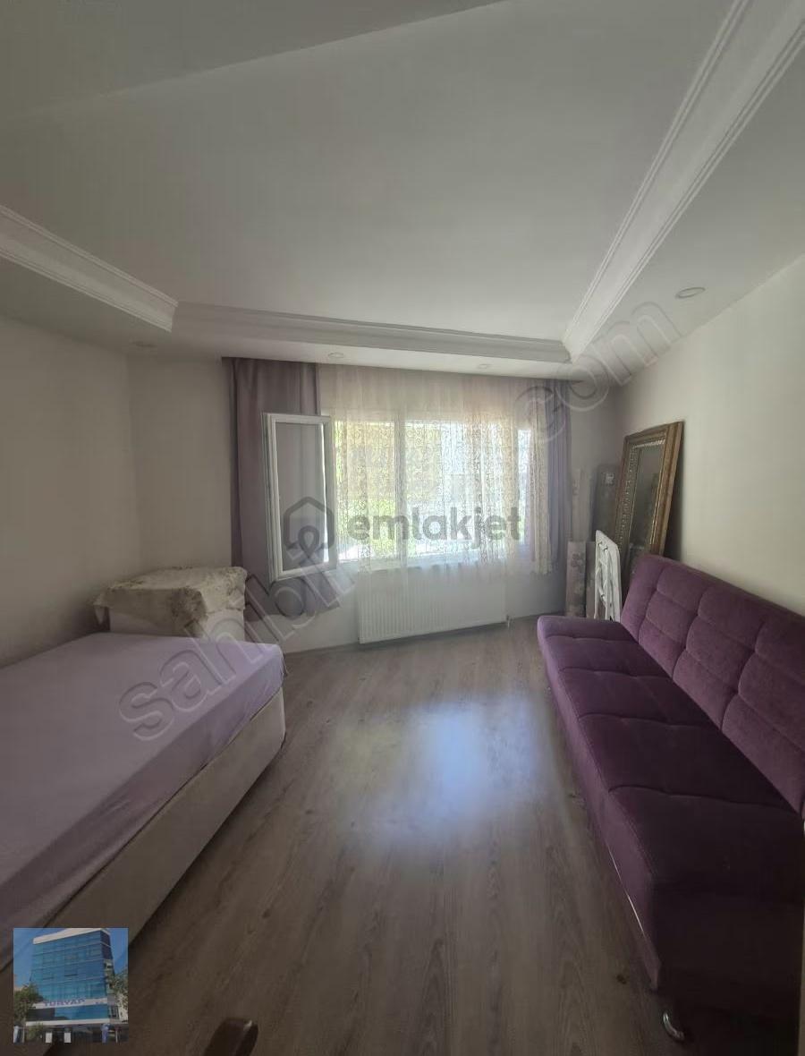Alsancak Mimar Sinan Caddesinde Bakımlı Daire - 17