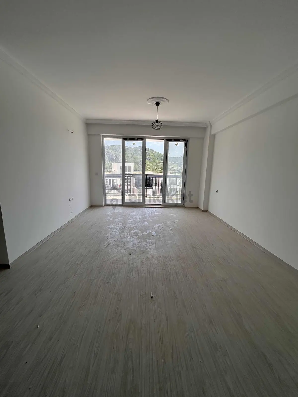 Kiralık 3+1 Havuzlu Site İçinde - 10