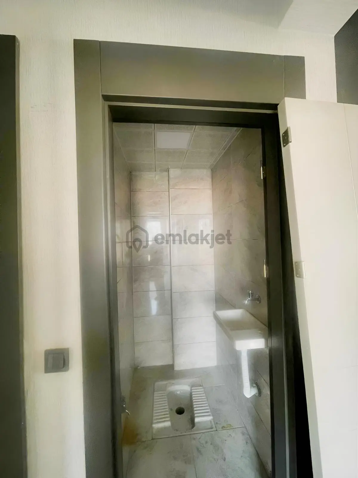 Pursakların En Gözde Sitesinde Satılık 2+1 Daire - 21
