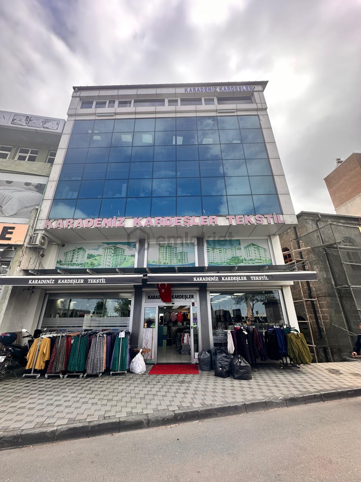 Trabzonda Satılık Ticari Bina - 32