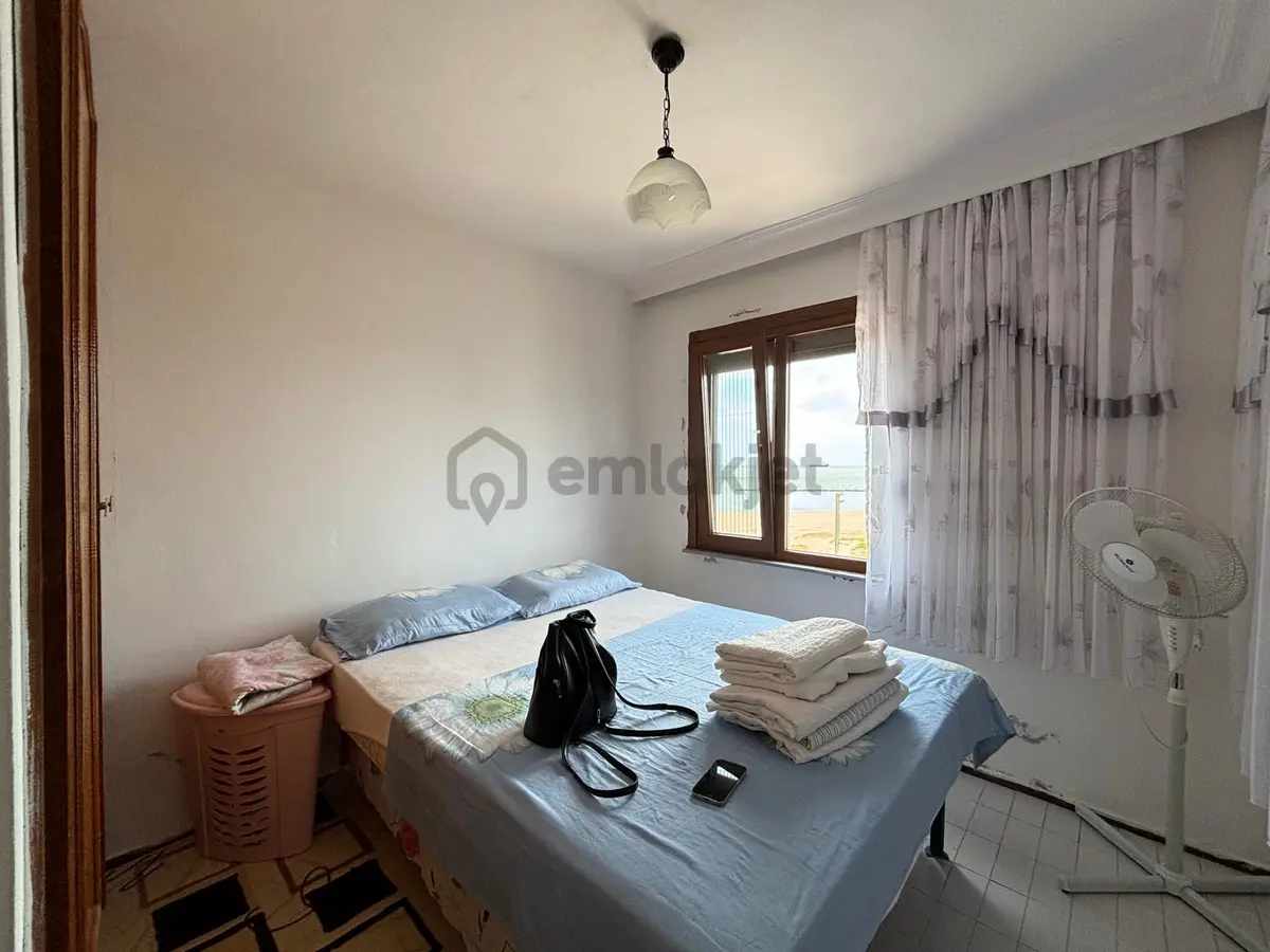 Denize Sıfır Konumda Eşsiz Manzaralı 2+1 Satılık Daire!! - 12