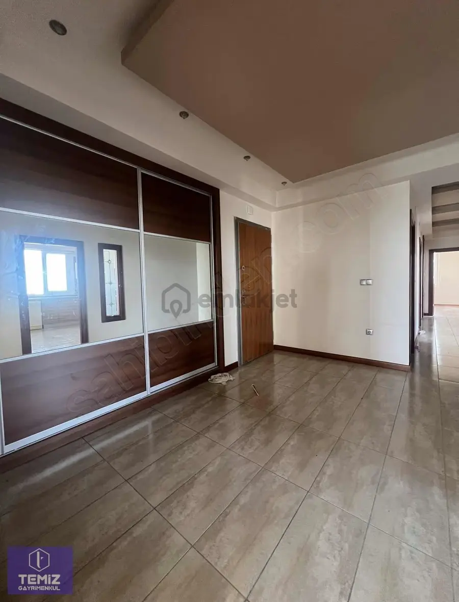 Erdemli Alatapark Sitesi Satılık Daite - 13
