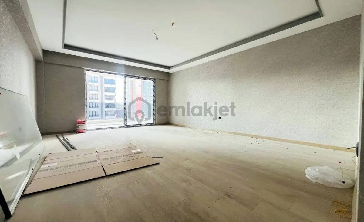 Bulvarda Muhteşem Manzaralı Site Dairesi - 8