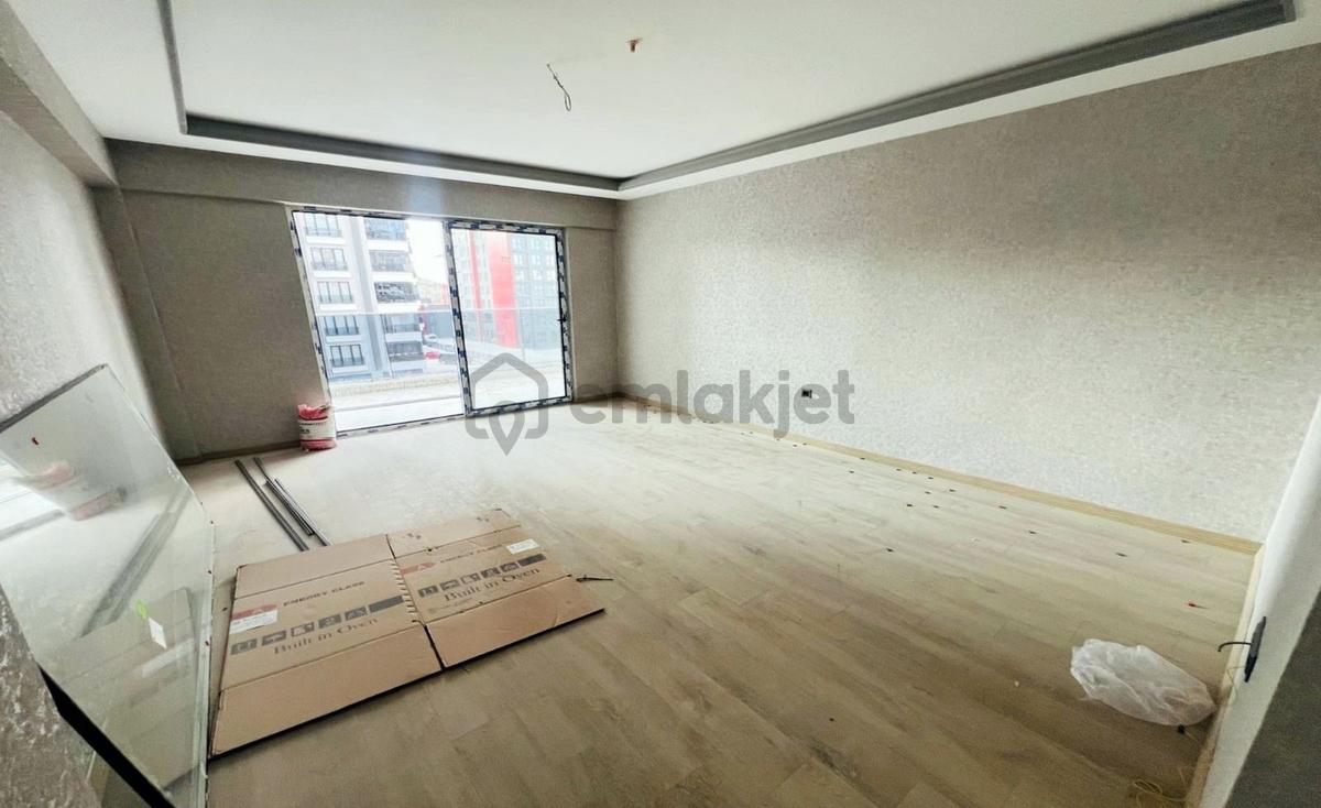 Bulvarda Muhteşem Manzaralı Site Dairesi - 6