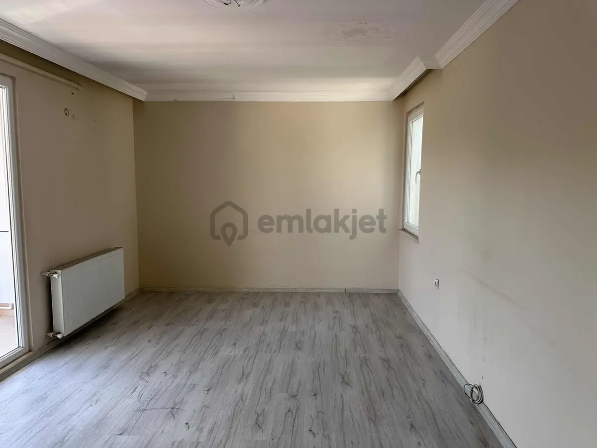 Merkezde Doğalgazlı Kaliteli 2+1 Geniş Kiralık Daire - 17