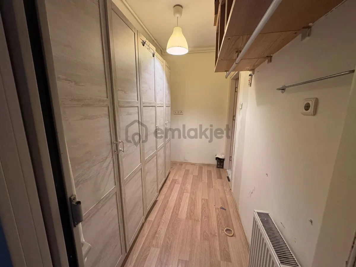 Merdivenköy Oray Sitesinde Satılık 2+1 Balkonlu Daire - 14