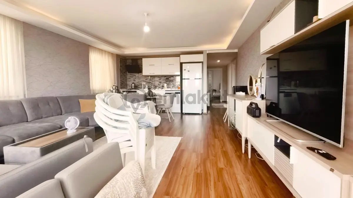 Havuzlu Sitede 3+1 Ara Kat Satlık Daire - 7