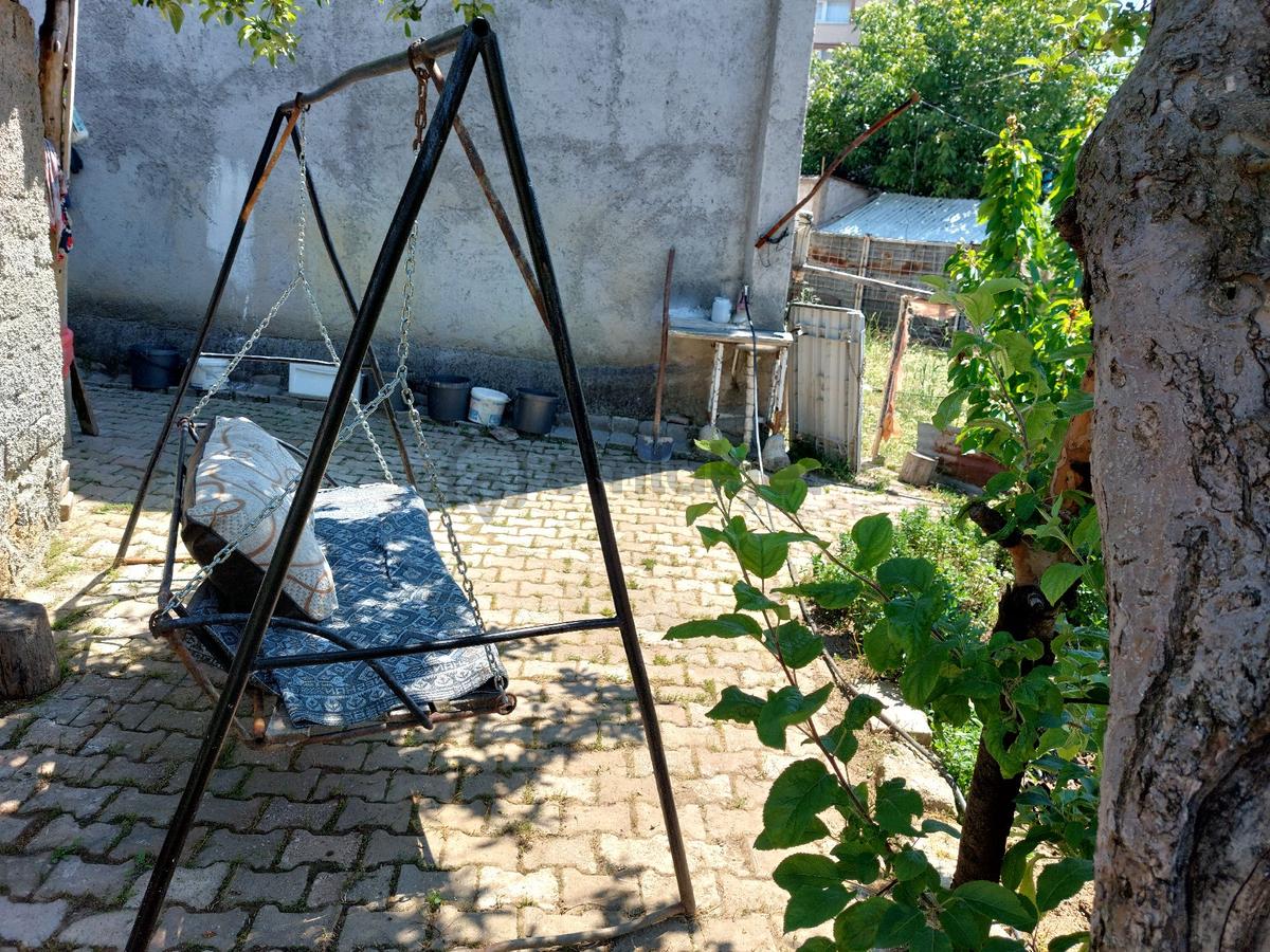 Sahibinden Köy Merkezinde Temiz 3 Katlı - 14