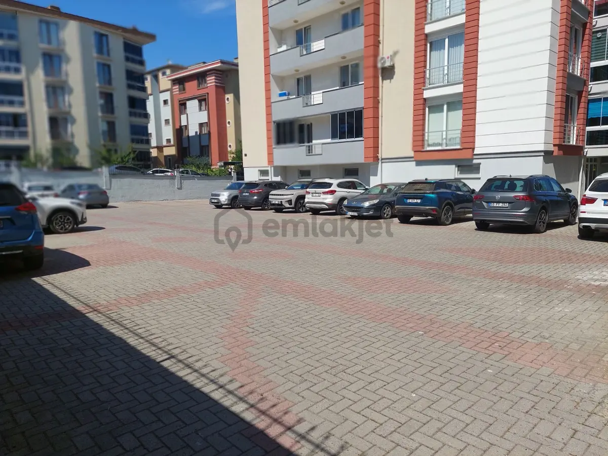 Hürriyet Mahallesi Site İçinde Masrafsız 3+1 - 23