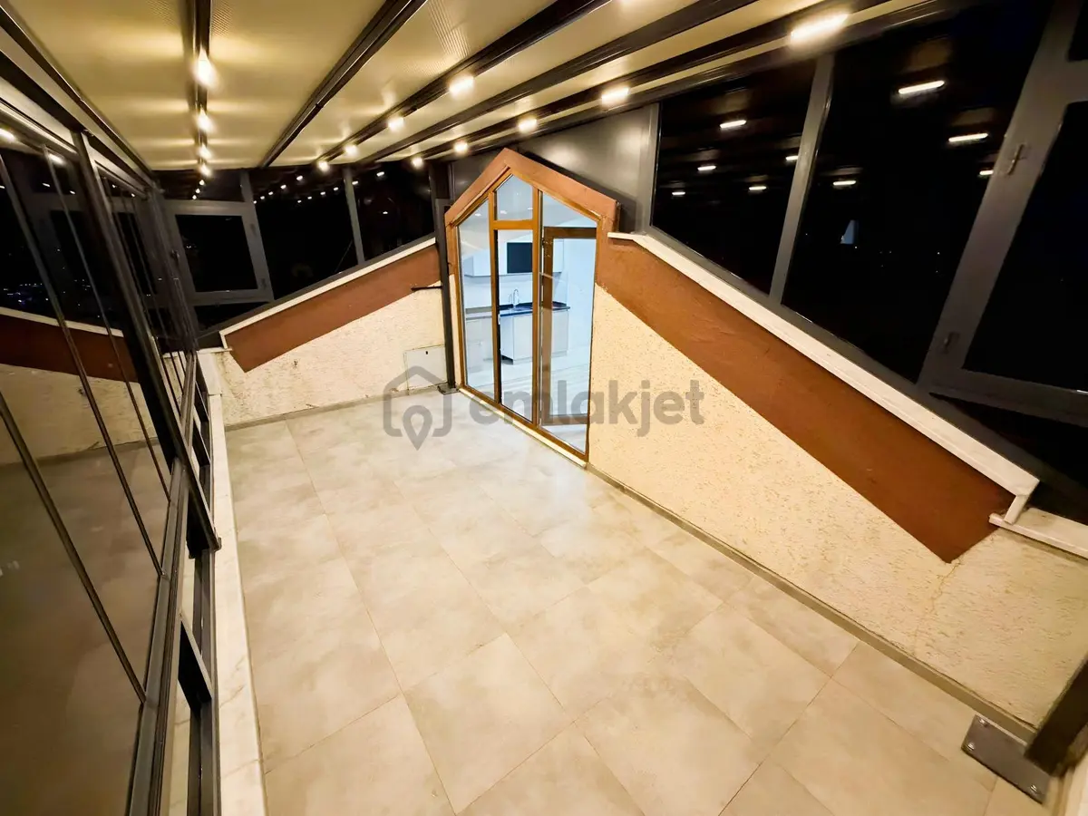 Mahmutbey - Güneşli / 3+2 187 M² Kapalıteras Dublex / Revan Park - 9