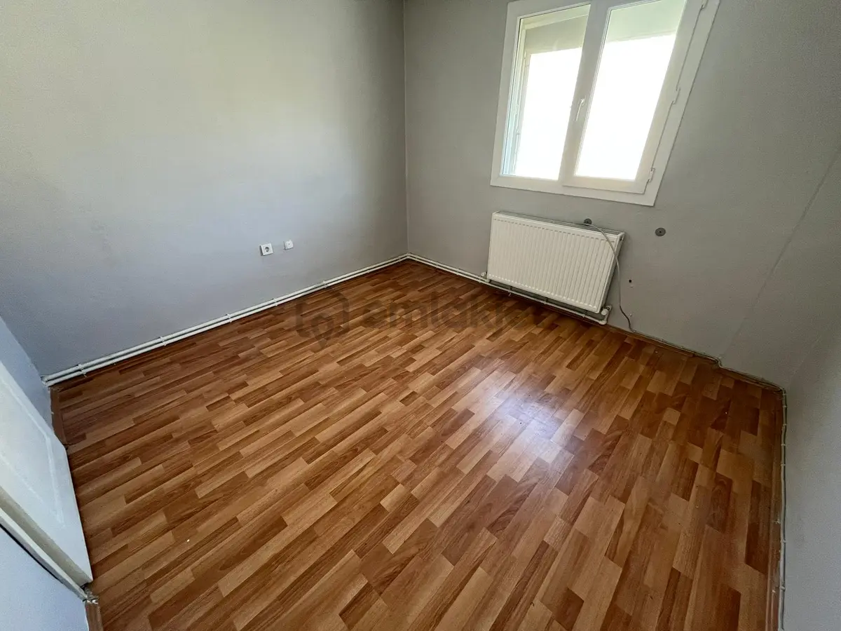 Yurtoğlunda Park Manzaralı 5. Kat Bakımlı Doğalgazlı Daire - 20