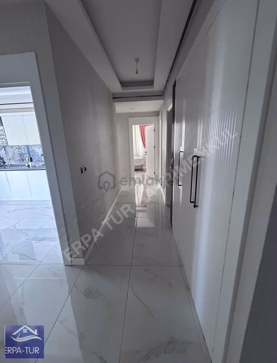 Winstovn Avm Arkası Havuzlu Sitede Satılık Daire - 11