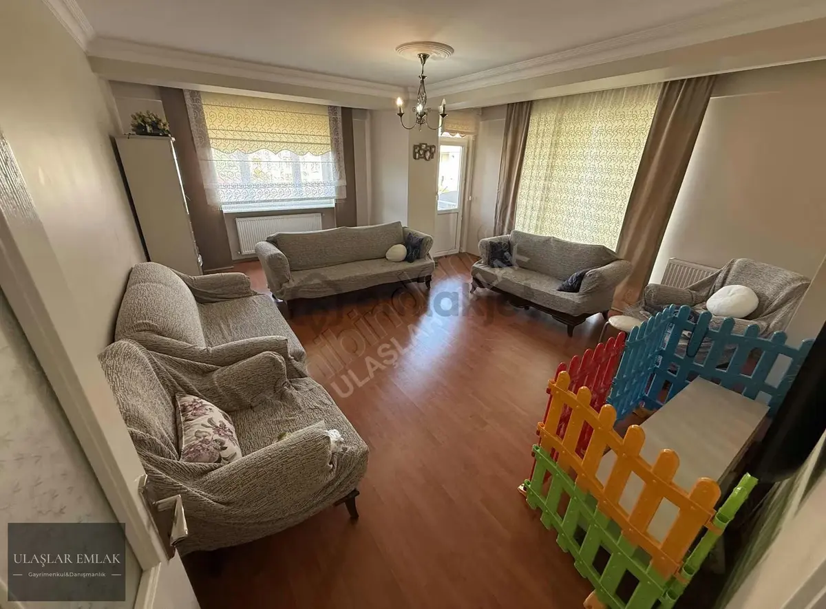 Ümraniye Armağanevler Mah 3+1 150 M2 Satılık Arakat Daire - 13